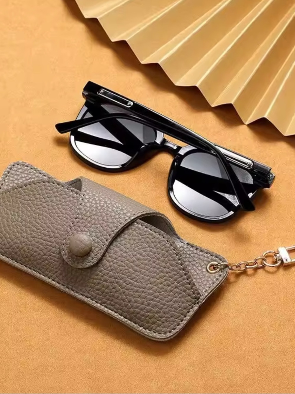 Khaki pu Leather Sunglasses Case with Keychain